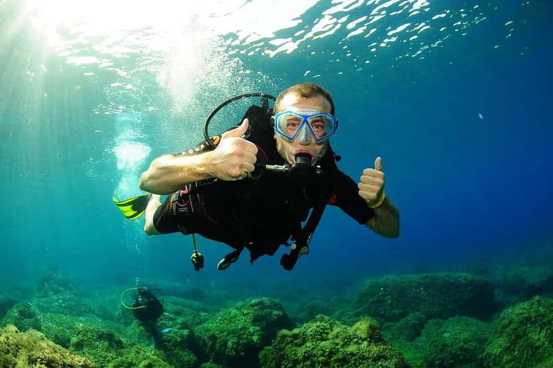 Ibiza: PADI Discover Scuba Diving & Snorkeling Boat Trip - The crew and the feel on board