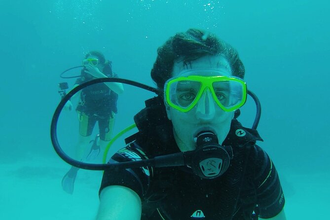 Intro and Professional Scuba Diving Cruise with Lunch in Hurghada - Certified scuba sessions with extra payment