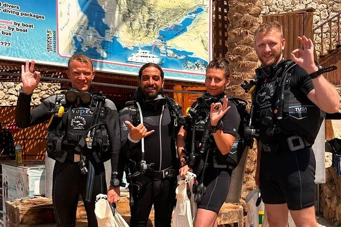 Introduction: Diving from the Reef in Sharm El Sheikh - What the underwater portion feels like for a beginner