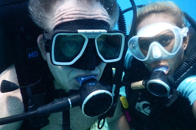 Introductory Scuba Dive experience - Whitetip Marine Adventures - The boat ride and reef setting