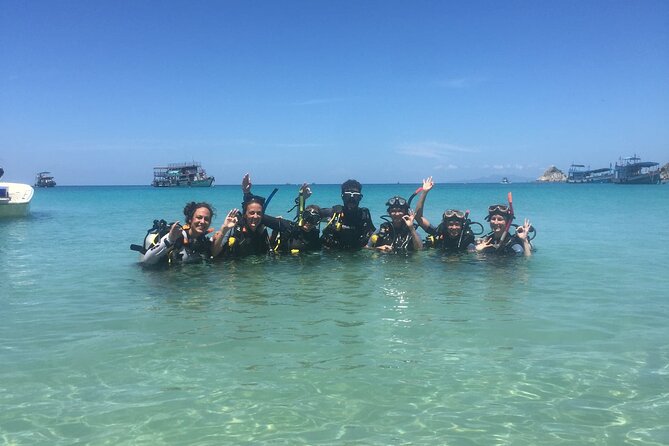 La Bombona Diving Koh Tao Open Water Course - Classroom work before the water