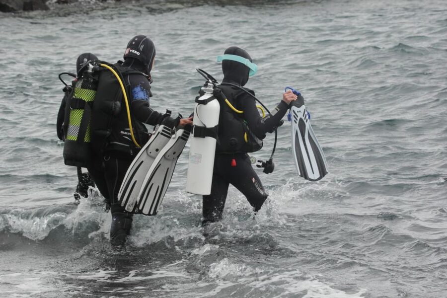 La Palma: SSI Try Scuba Program - What happens before you enter the sea