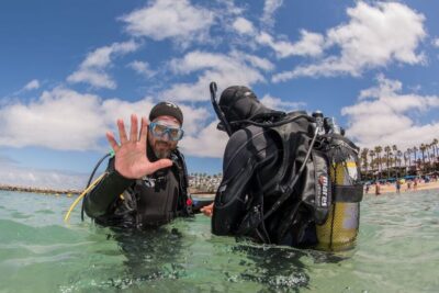 Lanzarote: Beginner Scuba Diving from the Beach