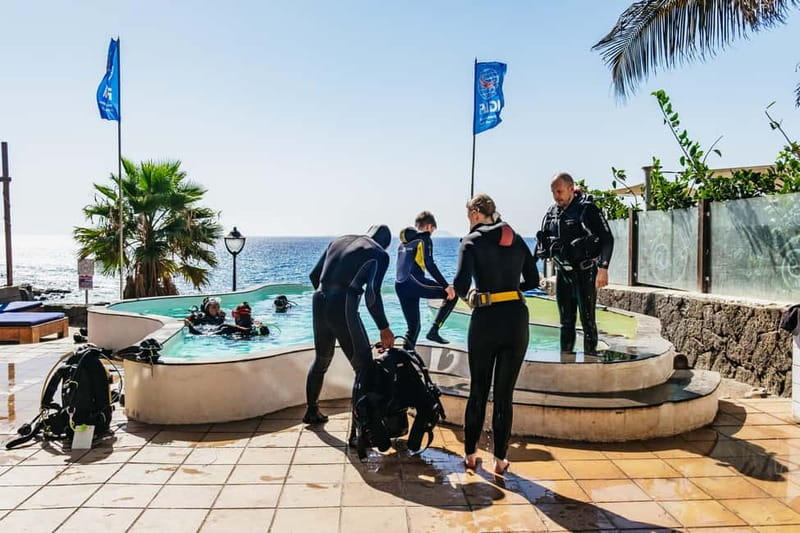 Lanzarote: Scuba Dive at Museo Atlántico for Beginners - The short speedboat ride to the underwater museum