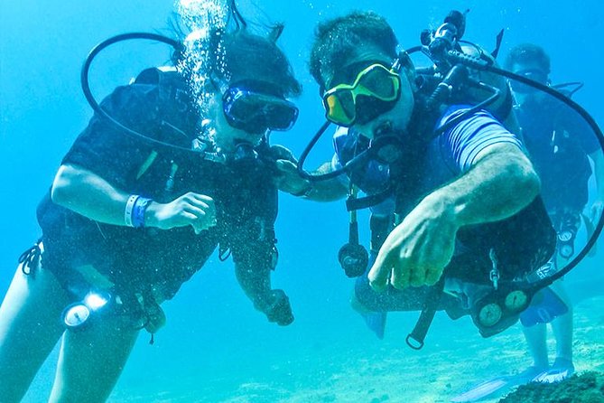 Learn to Scuba Dive in Cabo San Lucas with PADI - El Arco: Cabo’s famous rock formation from the water