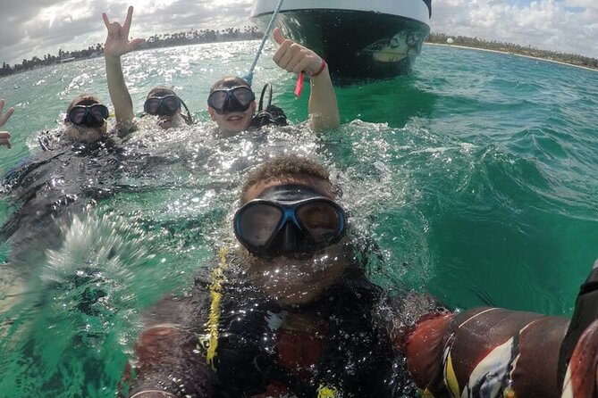 Learn to Scuba Dive in Punta Cana - Moving from shallow water to the coral reef