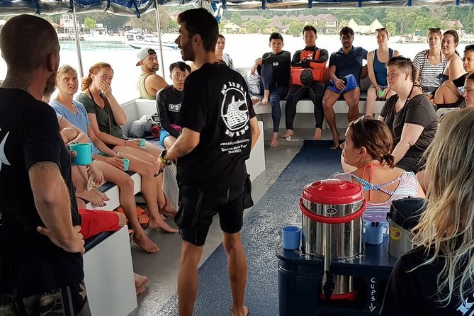 Learn to scuba dive with professional instructors - 3 days - Meeting at Walking Street at 7:00 am