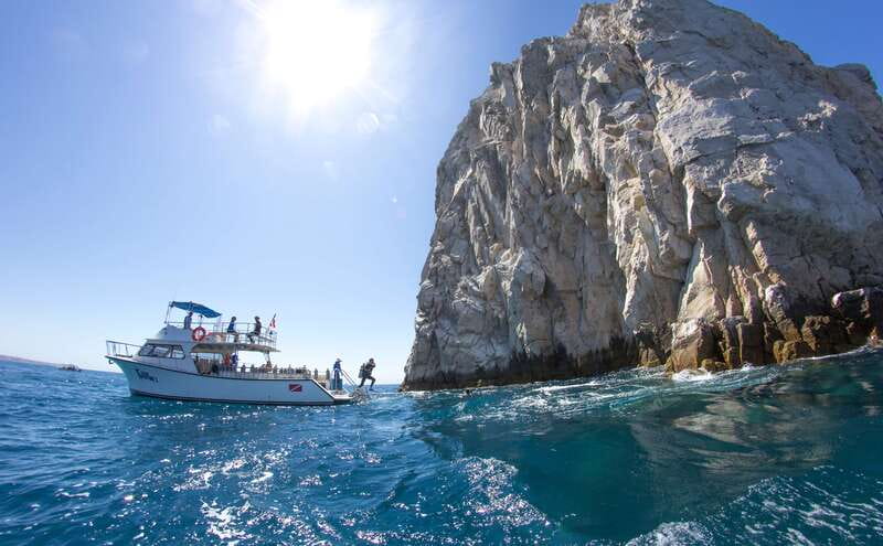 Los Cabos 3-Hour Certified Scuba Diving Tour - Two tanks, several possible underwater sites