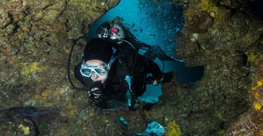 Maui: Eco-Friendly Conservation Scuba Dive Certified Divers - Meeting Ashley or Gabby at the shop