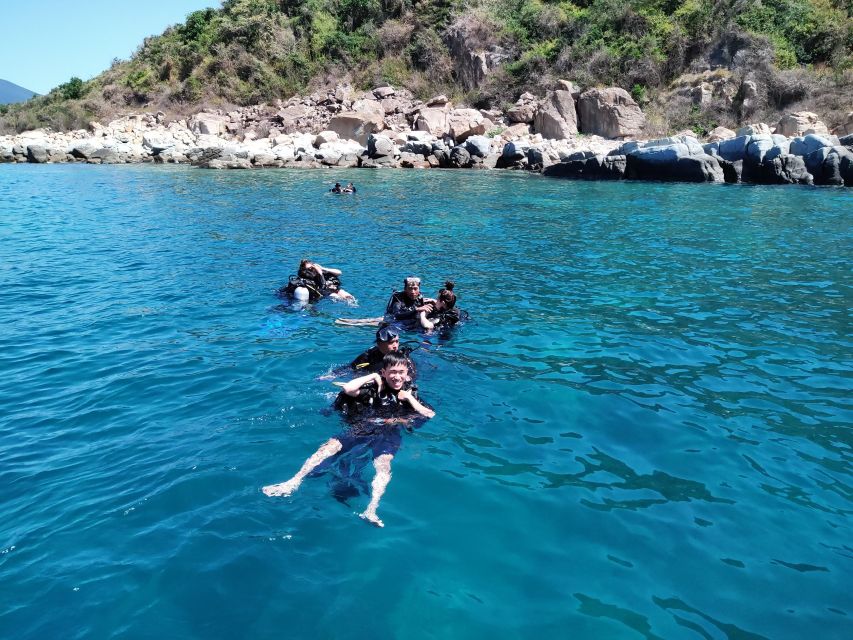 Nha Trang: Scuba Diving Experience for Non-Certified Divers - Lunch at a local fishing base