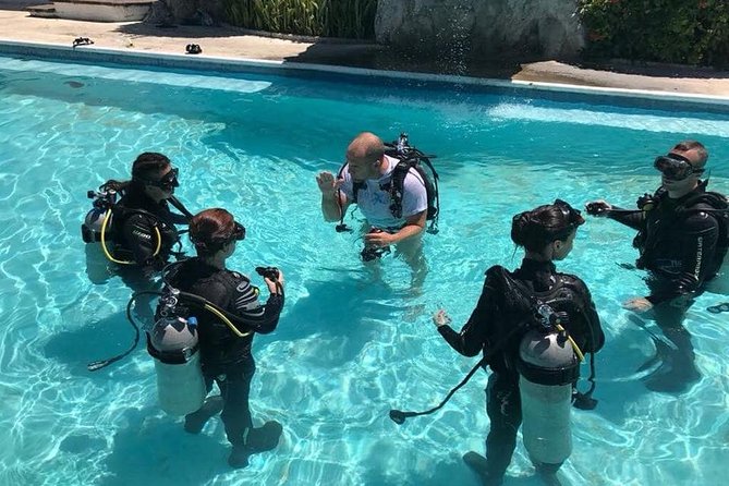 Open Water Diver course PADI in Cancun - Starting at Diversland in Cancun