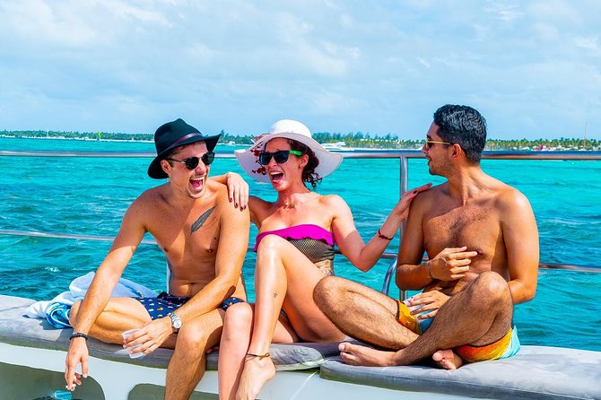 PACKAGE DEAL Catamaran- Snorkeling - Hooka Diving - Parasailing - Snorkeling at the Bavaro reef