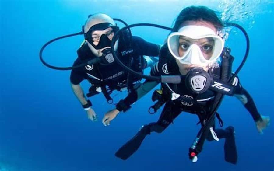 PADI Discover Scuba Diving: at Hol Chan Marine Reserve - Why Hol Chan is a strong first scuba setting