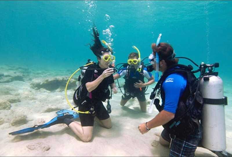 PADI Discover Scuba Diving: at Hol Chan Marine Reserve - Small groups, named instructors, and comfort in the water