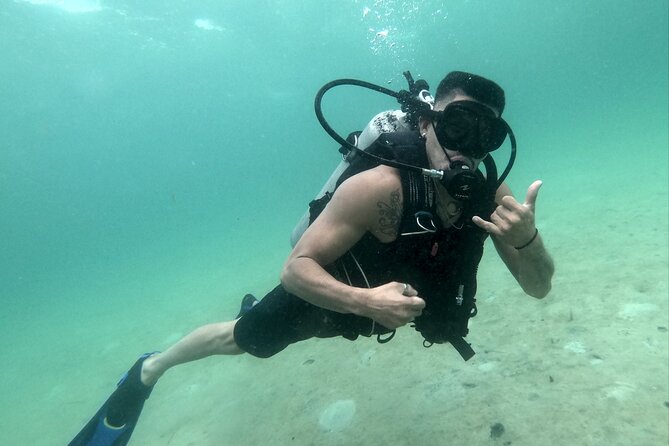 Panama City Scuba Diving Activity for Beginners - Moving to the underwater outing