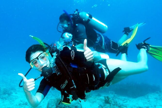 Pattaya PADI Beginner Scuba Diving One Try Dive Depth 6 Meters and Snorkeling ) - The instructors and support for nervous beginners