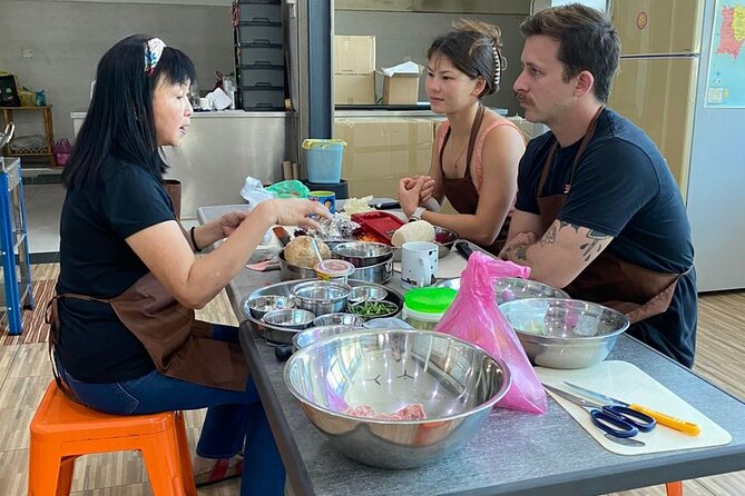 Penang Cooking Class:Dive into Malaysian Cuisine with PenangChiak - Key points at a glance