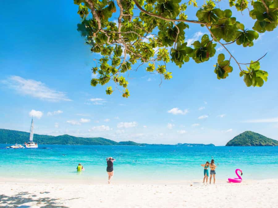 Phuket: Racha Island and Coral Islands + Scuba Beach Dive - Practical details that affect your day