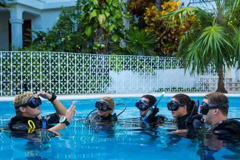 Playa del Carmen: Discovery Scuba Diving - Non Certified - What the $186 price really covers