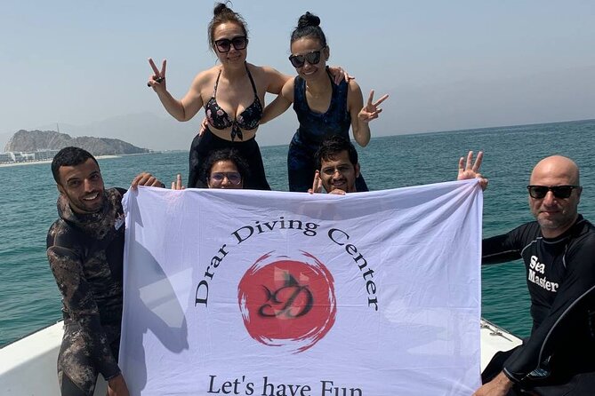 Pleasure Scuba Diving in Fujairah for Certified Diver - Drinks and snacks, but bring your own lunch plan