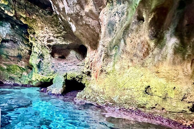 Polignano a Mare luxury boat tour, aperitif, diving and snorkeling - The swim and snorkeling stop