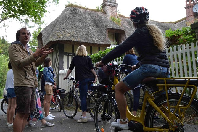 Private Guided Bike Tour of Cabourg and Dives in French - Key points at a glance