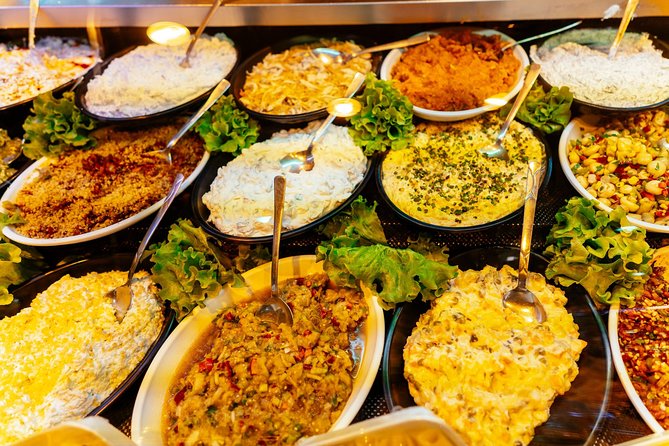 PRIVATE Istanbul Food Tour - 10 Tastings including Raki & Padi - Why Kadikoy makes a smart food-tour base