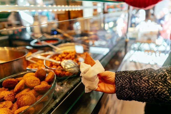 PRIVATE Istanbul Food Tour - 10 Tastings including Raki & Padi - Sureyya Opera House: a cultural pause