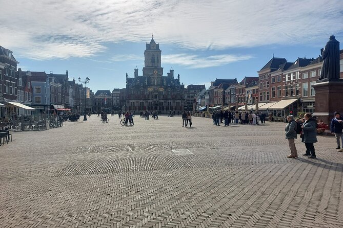 Private Walking Tour of Delft: Dive into the Dutch Golden Age - The former synagogue and Delft’s Jewish community