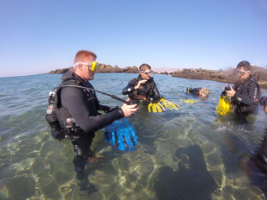 Puerto del Carmen: Try Scuba Diving for Beginners - Starting at Playa Chica in Puerto del Carmen