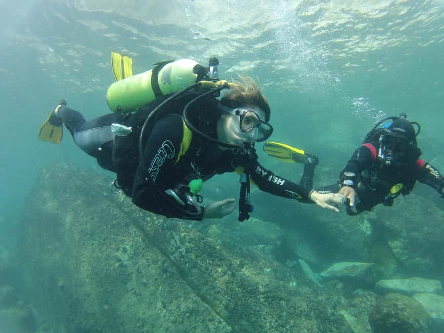 Rio: Best Dive Experience All Inclusive Scuba Diving Package - The local snack stop and return to Rio