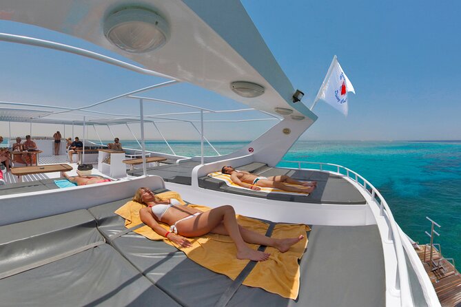 Safe Try dive-Personal instructor, 1:1 experience, Top boat - Morning pickup from Hurghada and nearby resorts