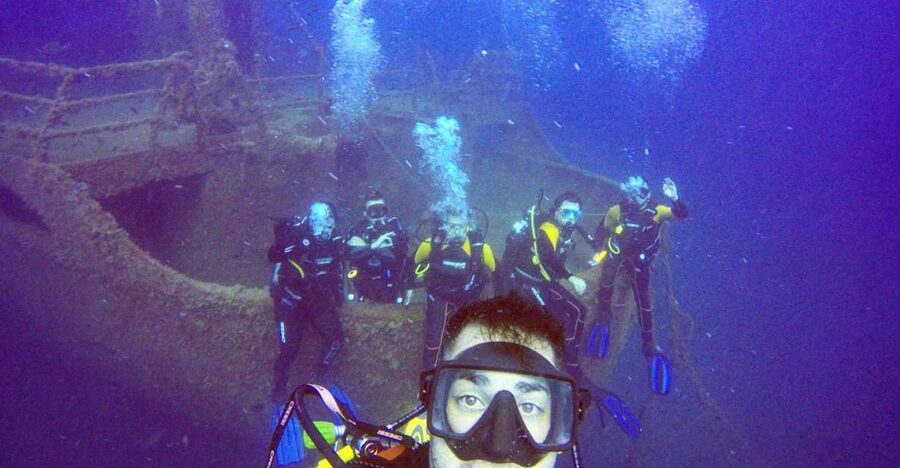 Salou: Fun Scuba Dive with Instructor (No License Needed) - The $147 price: what you are paying for
