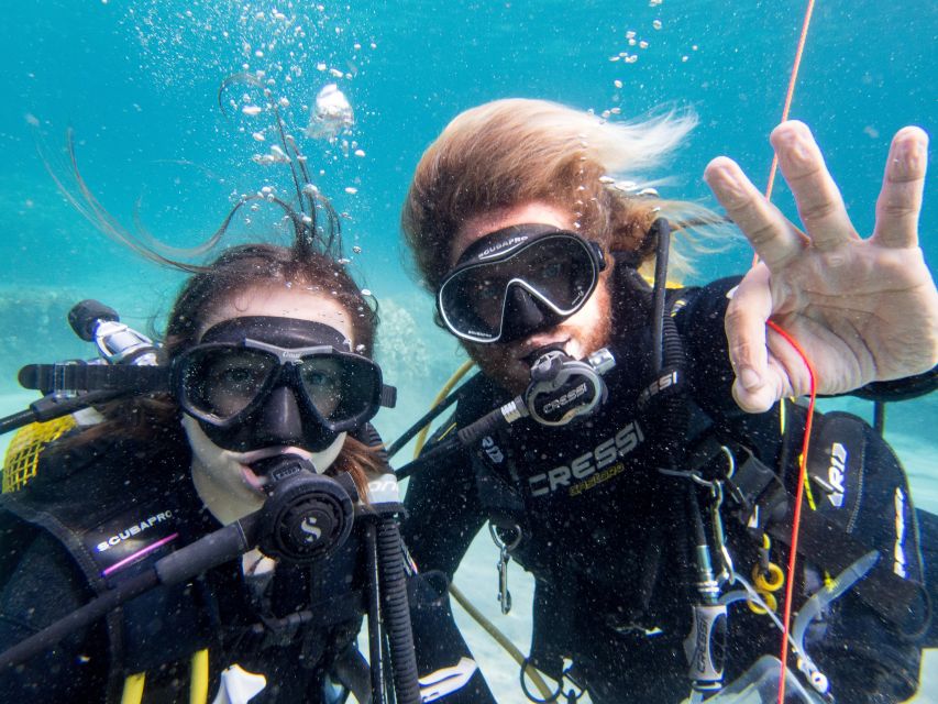 Santa Ponsa: Try Scuba Diving in a Marine Reserve - Arriving at the Club Náutico Santa Ponsa
