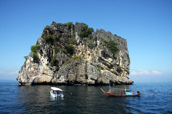 Scuba Dive in Koh Lanta, Thailand - Food, comfort, and the rhythm of the day