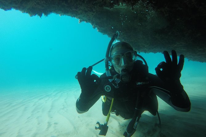 Scuba Diving For Beginners - Starting at the Divinguru centre in Nilaveli