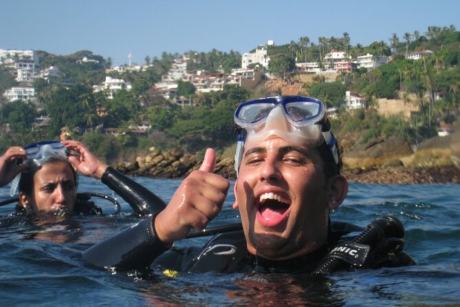Scuba Diving for Beginners in Acapulco - What the first underwater session feels like