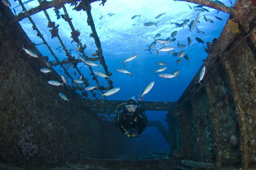 Scuba Diving in Colombo - What to bring and what to leave behind