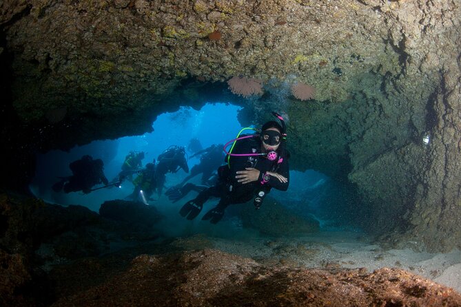 Scuba Diving Puerto Vallarta Undersea Arcos or Marietas - What makes Marietas different