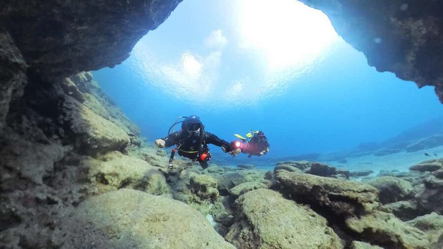 Scuba Diving - Tunnels & Caves - Cape Greco - private guided - What the 150-minute schedule feels like