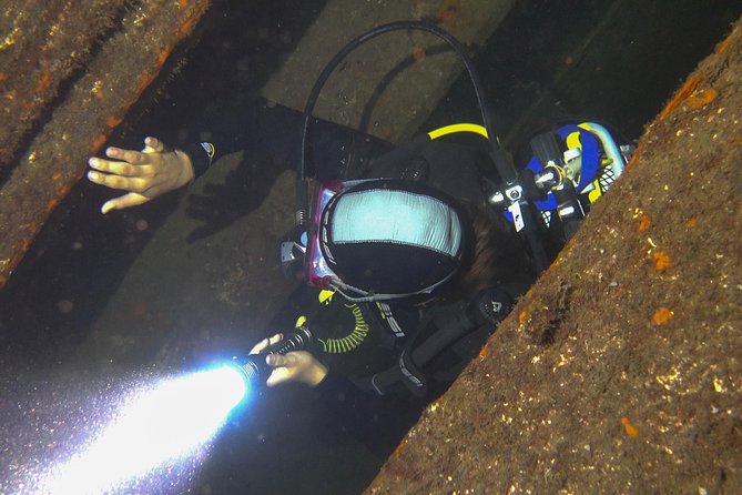 Scuba Night Dive on Tenerife - Meeting at Scubanana in Puerto Deportivo