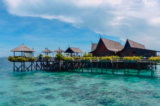 Semporna Hike Bohey 3 Island Snorkel Dive Tour and Lunch - Sibuan Island and the second reef stop