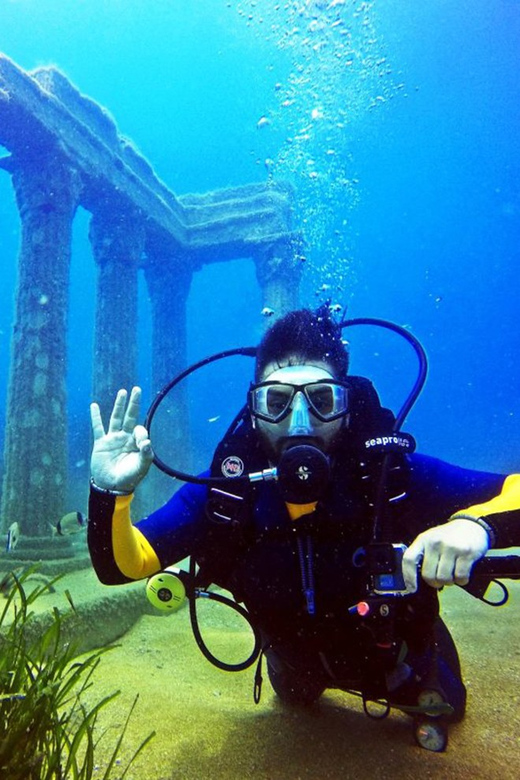 Side: Scuba Diving Tour Journey To The Depths Of The Blue - Who will enjoy this most