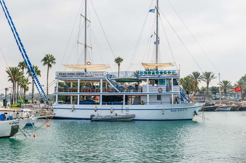 Side: Scuba Diving, Underwater Museum, 2 Dives incl. Lunch - What the Side boat trip actually offers