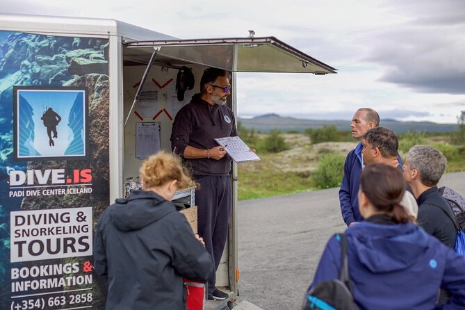 Silfra: Diving Between Tectonic Plates and Pick Up from Reykjavik - Why Silfra is different from an ordinary water tour