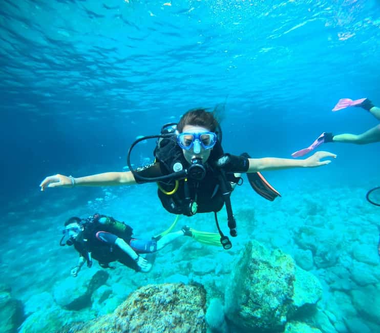 Sithonia: Scuba Diving Experience for Beginners - Shallow-water practice before the open sea