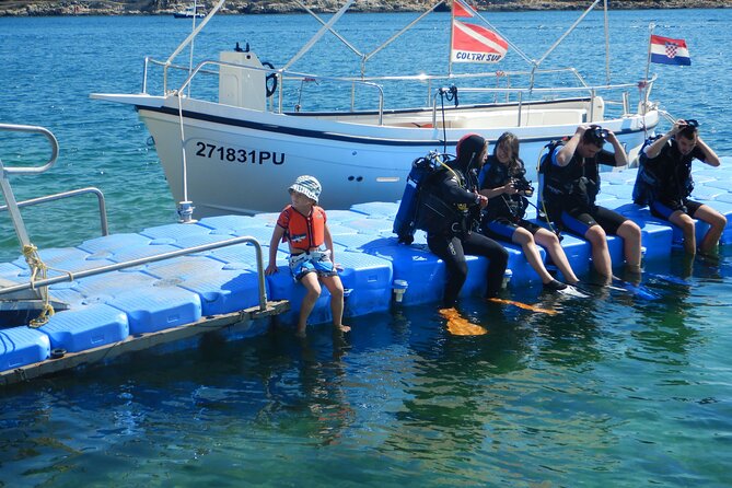 Small-Group Introductory Scuba Diving in Pula - Meeting the Orca team beneath Hotel Park Plaza Histria