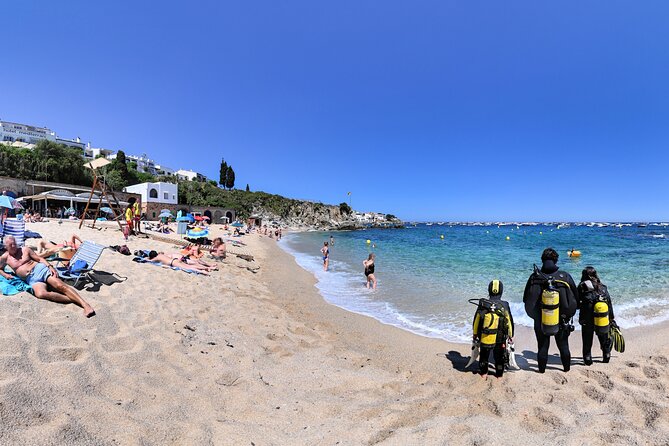 Small-Group Scuba Diving Adventure in Costa Brava - Why the four-person limit matters