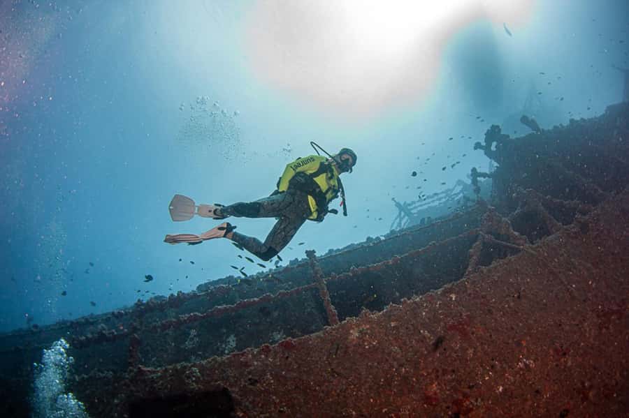 Sunshine Coast: Scuba Dive the Ex-HMAS Brisbane Ship Wreck - Three hours around a real warship