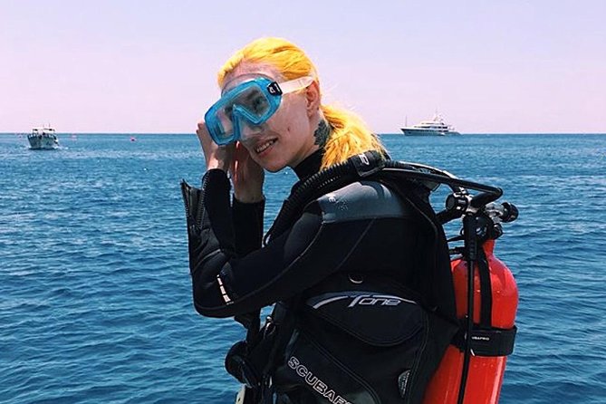Taormina Scuba Diving Experience - Learning basic skills without taking a full course